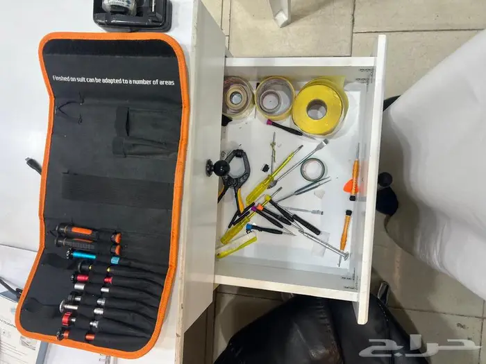 محل جوالات للتقبيل في 6 على 6 8