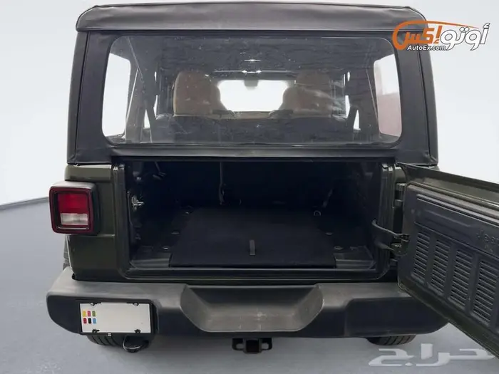 2022 جيب رانجلر 15