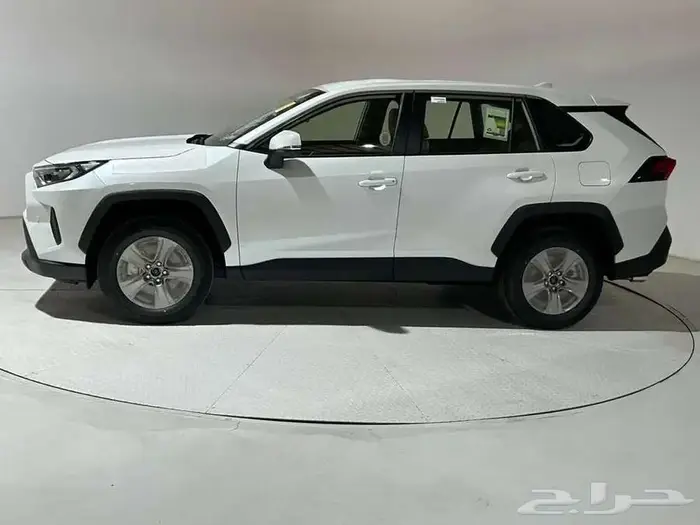 تويوتا راف فور LE دبل موديل 2025 1