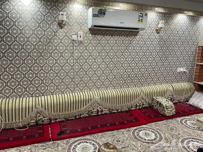للبيع مساند ارضية 0