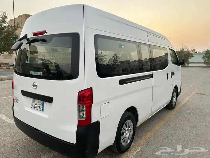 للبيع نيسان أورفان 2020 ديزل ركاب فاتورة ضريبية 4