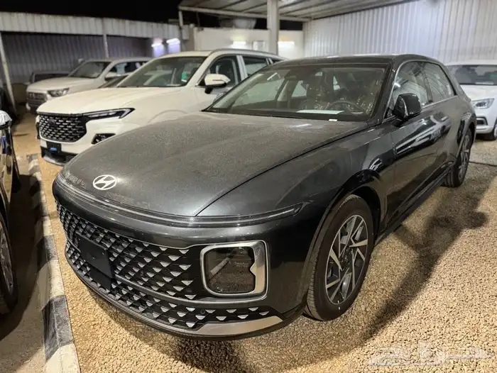 ازيرا 2025 كلاسيك و اكسلوسيف و بريميوم و كالجرافي كاش واقساط 2