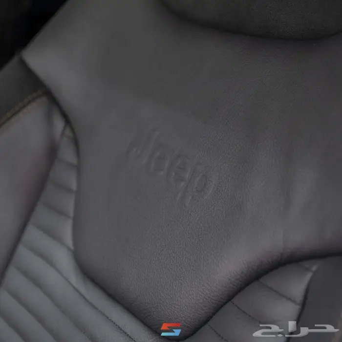 جيب كوماندر لمتد بلس موديل 2026 13