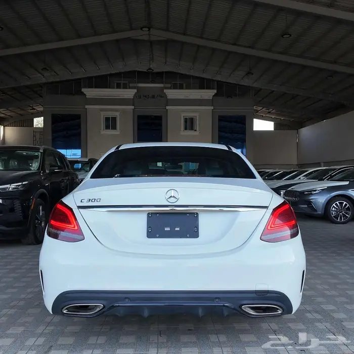 مرسيدس C300 7