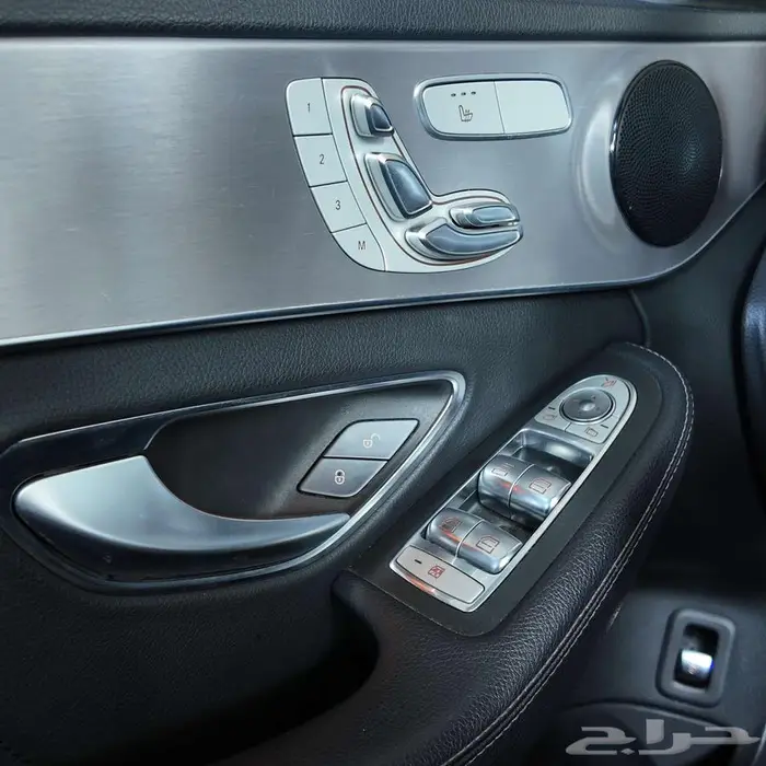 مرسيدس C300 11