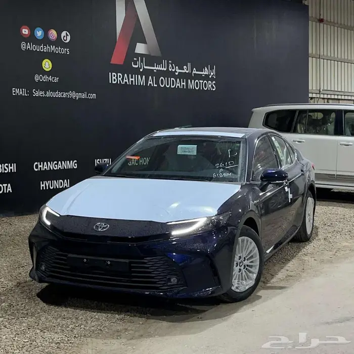 تويوتا كامري E-PLUS موديل 2025 كاش وتقسيط 4