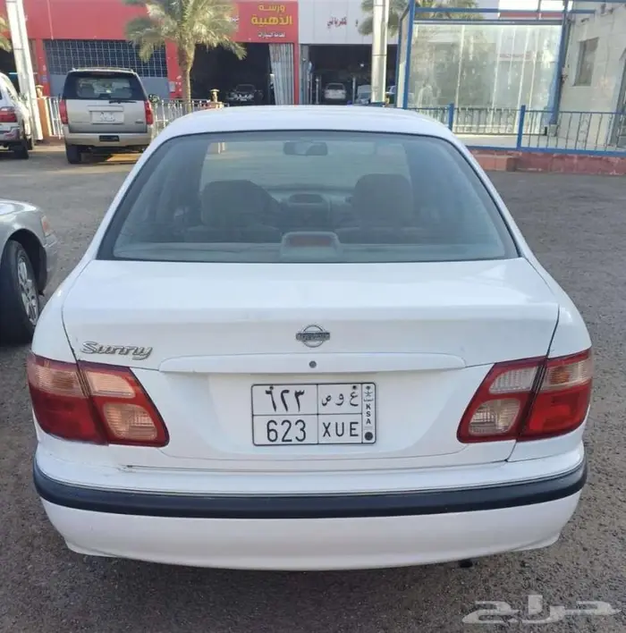 نيسان صني 2001 للبيع 6