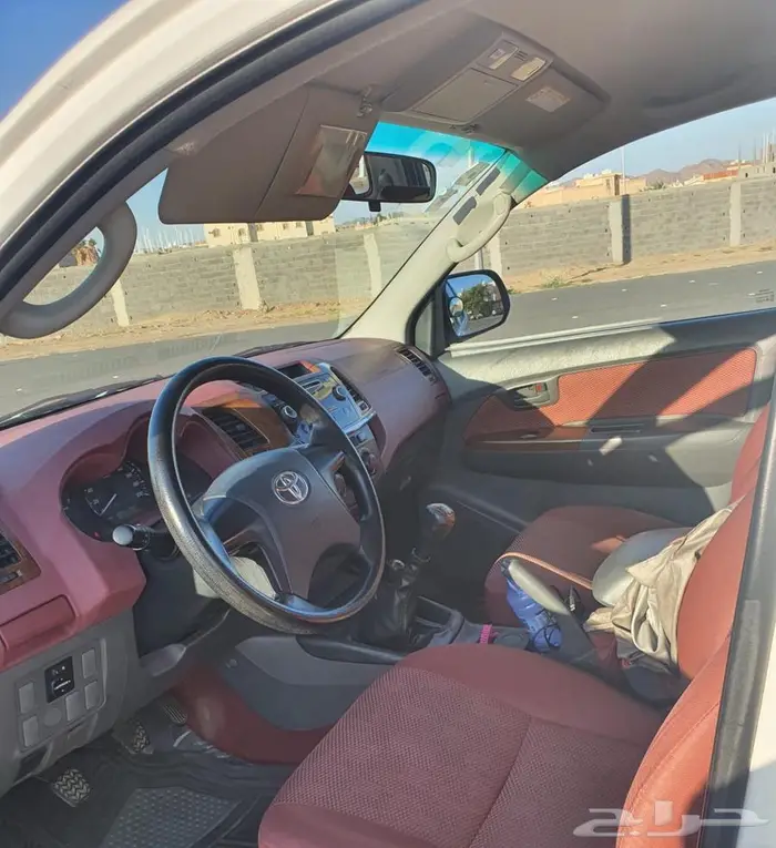 هايلوكس دبل 2014 بإسمي من الوكاله 3