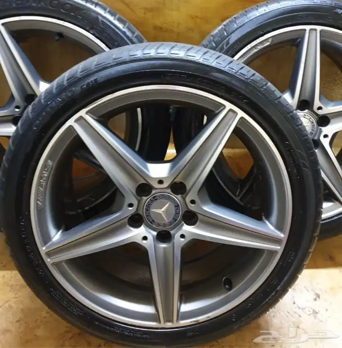 جنوط مرسيدس 2017 C200 AMG مع كفرات نظيفه 1