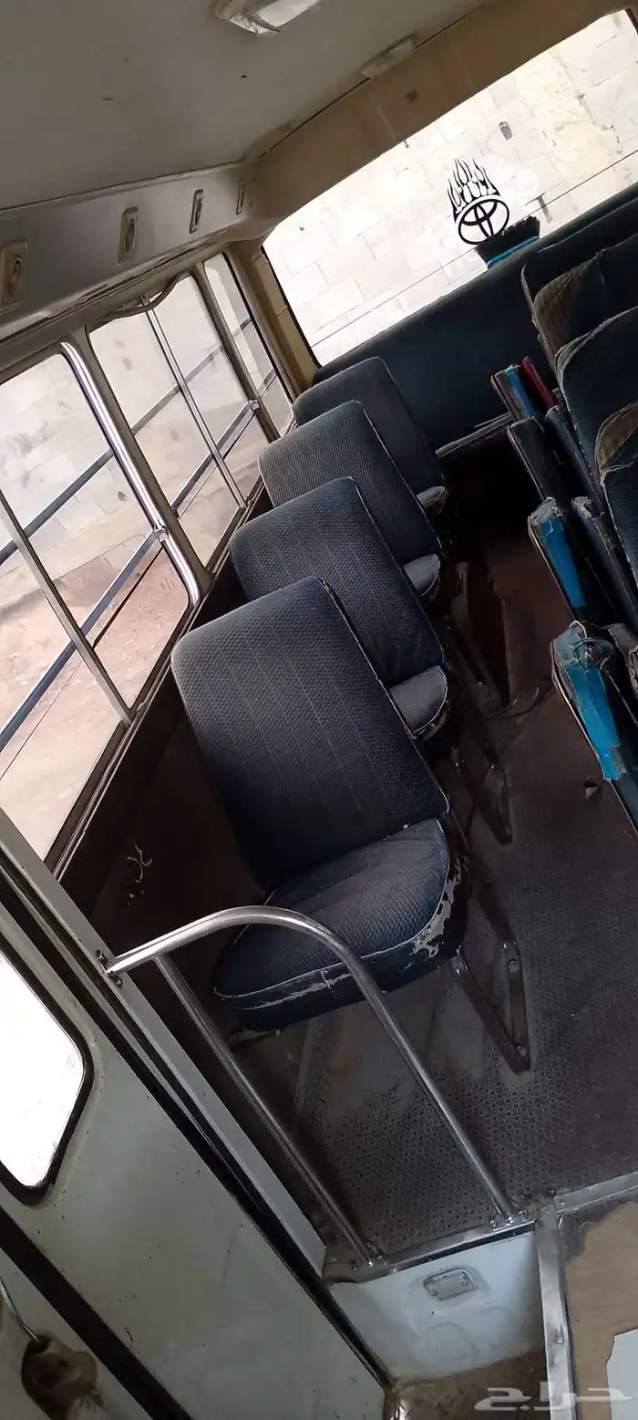 باص تويوتا كوستر موديل 91 12