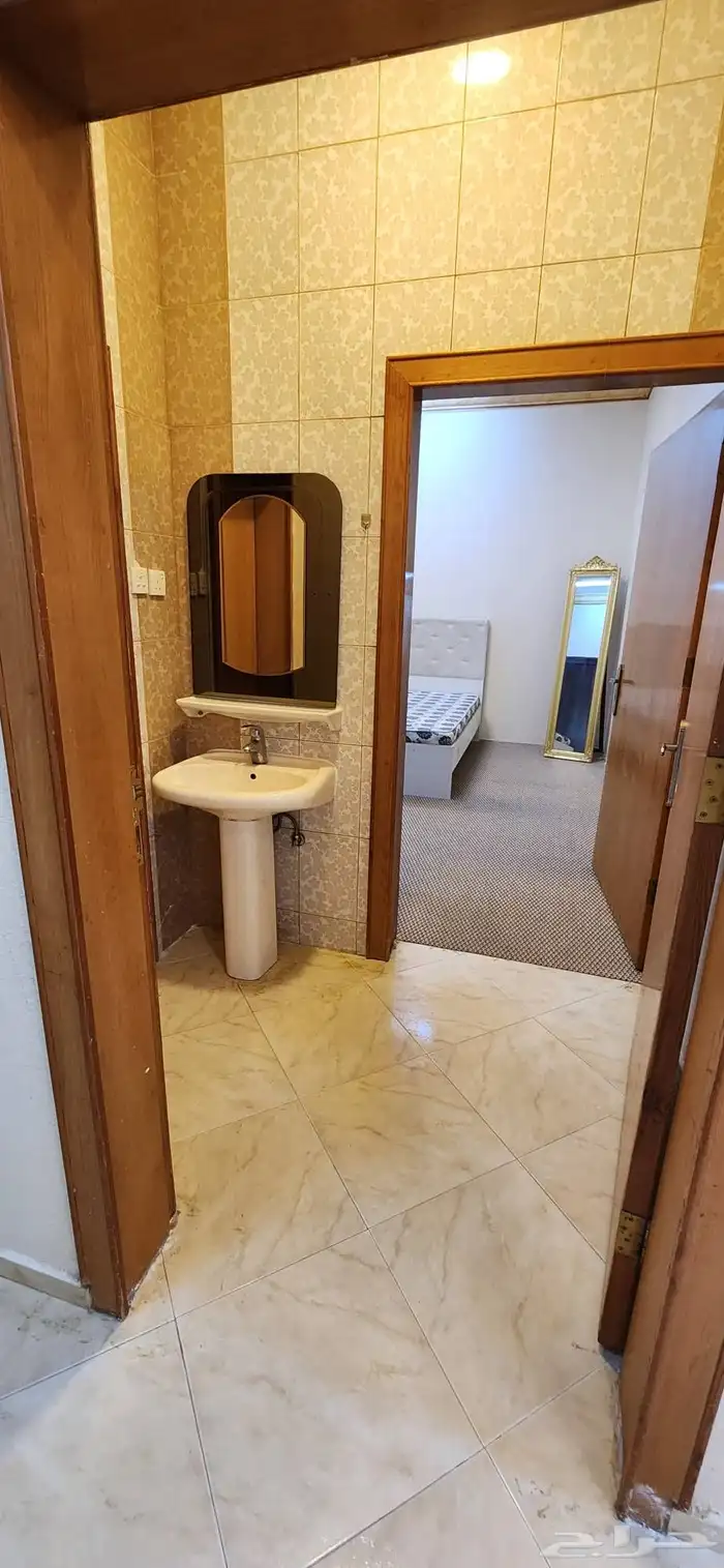 شقه نظيفه مؤثثه للايجار 8