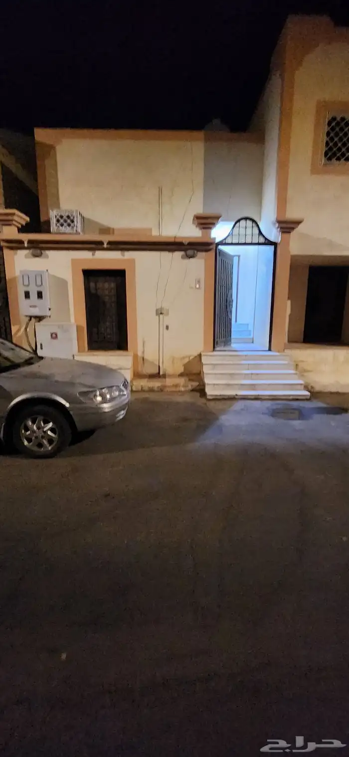 شقه نظيفه مؤثثه للايجار 1