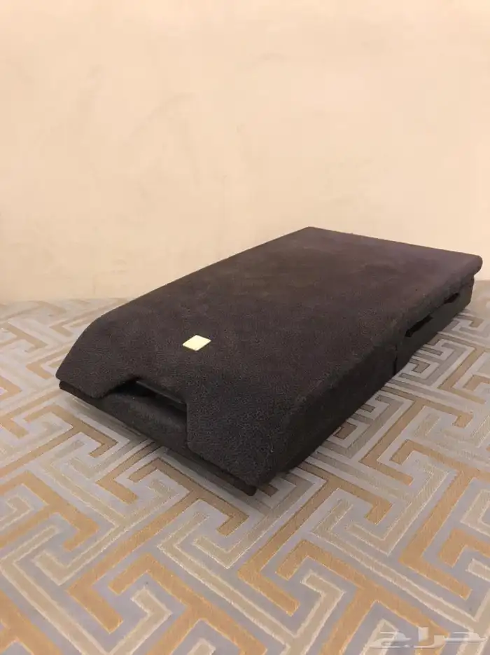 صندوق اسعافات رمادي مرسيدس شبح 0