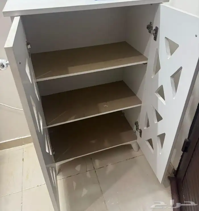 غرفة متكاملة للبيع نظيفة 4