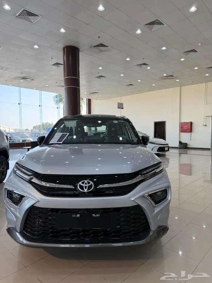 تويوتا اوربان كروز GLX 0