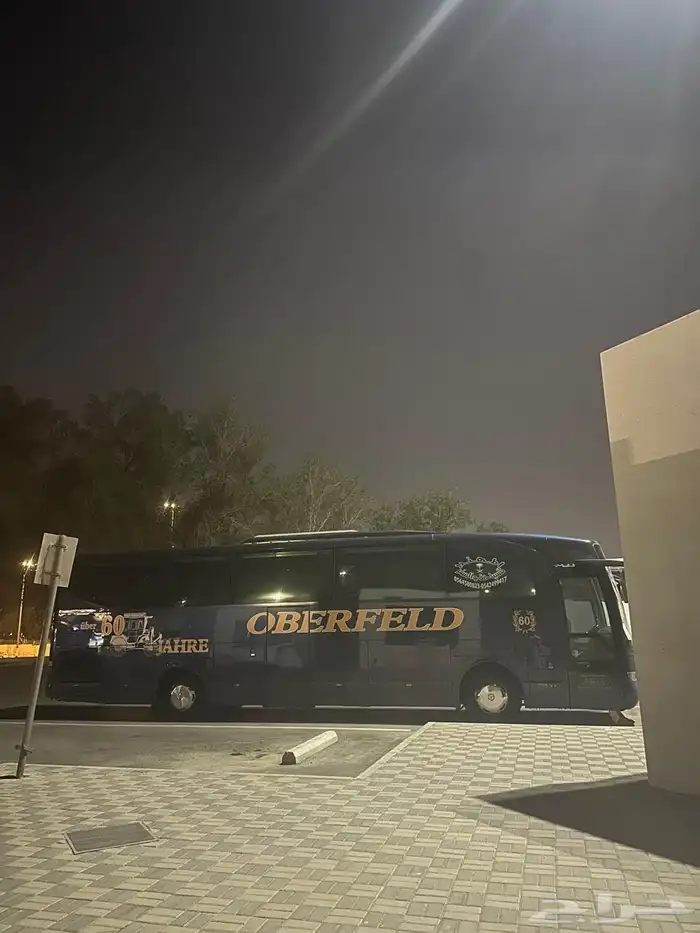 باص مرسيدس للاجار 6