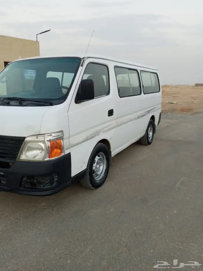 باص نيسان اورفان بنزين موديل 2011. مفحوص و الاستماره جديد 8