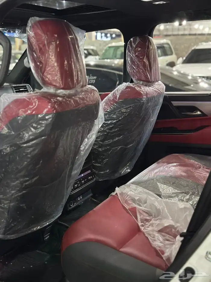 جيب لكزس 2023 F سبورت LX600 سعودي 6