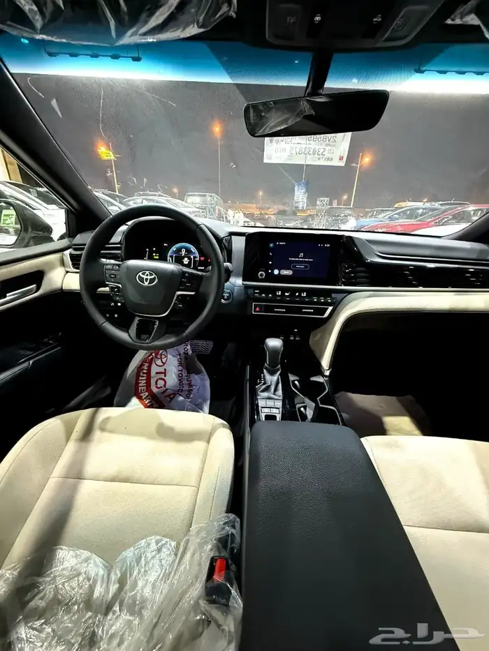 تويوتا كامري فتحه هايبرد Le 2025 4