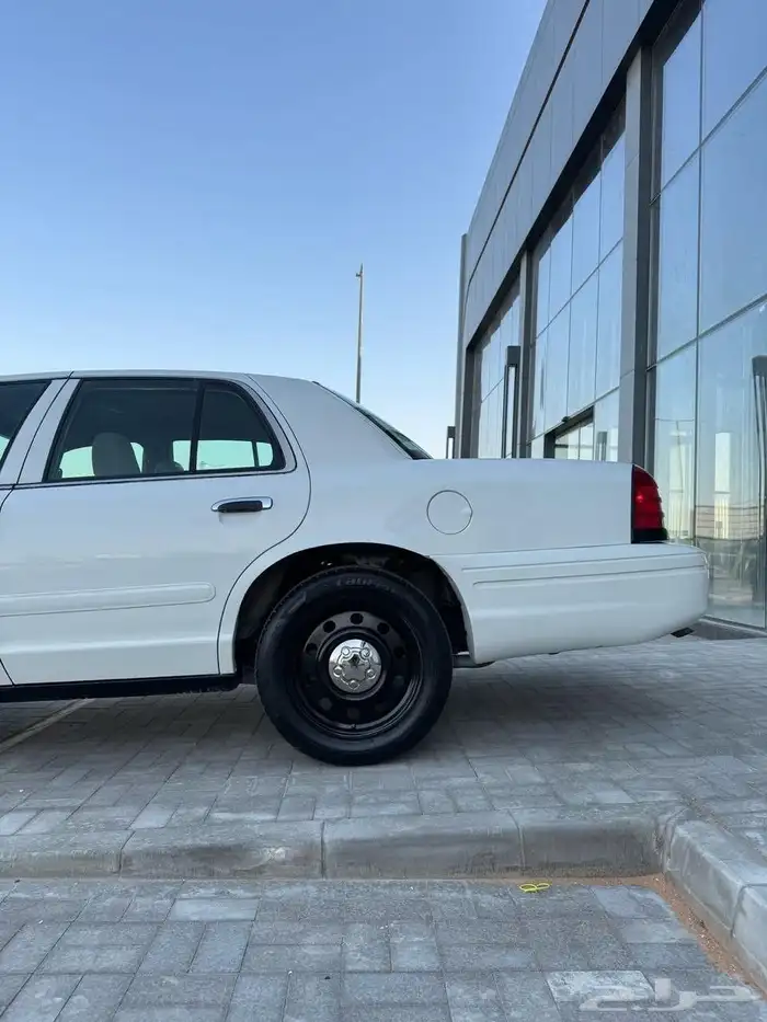 فورد فكتوريا 2