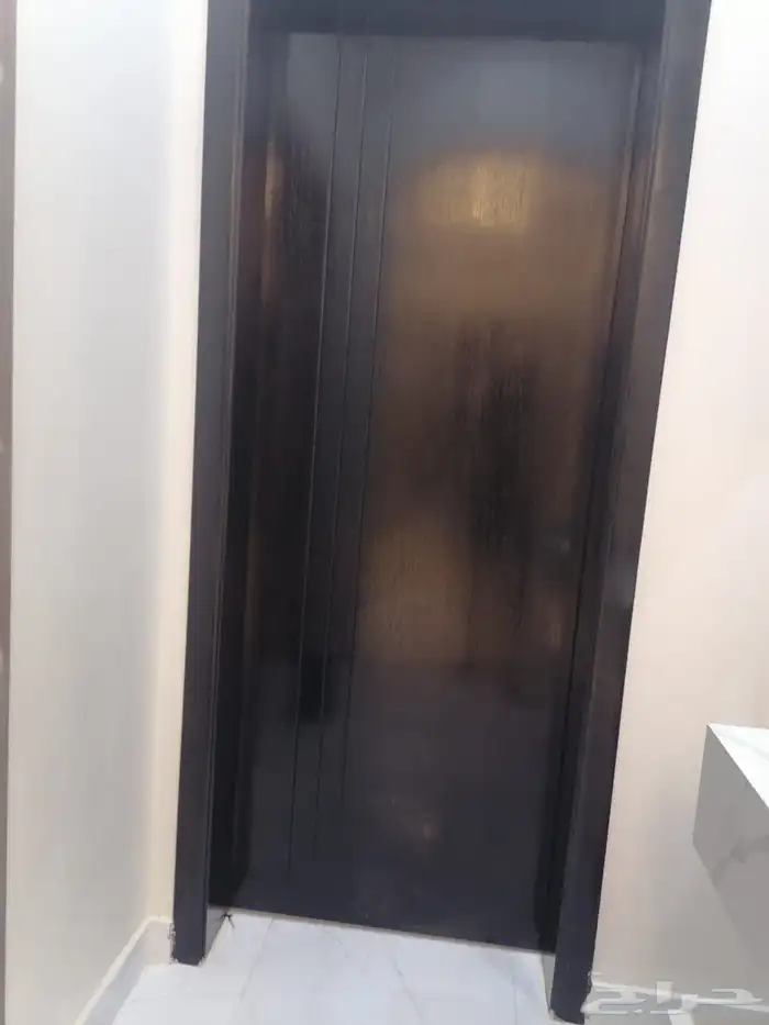 ابواب كبس خشب سويدي ابلاكش مع حلق مع التركيب مع بويا بدون كي 1