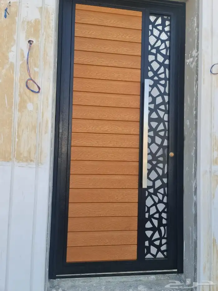 Window screen door with suspended fence all for the hair053 1