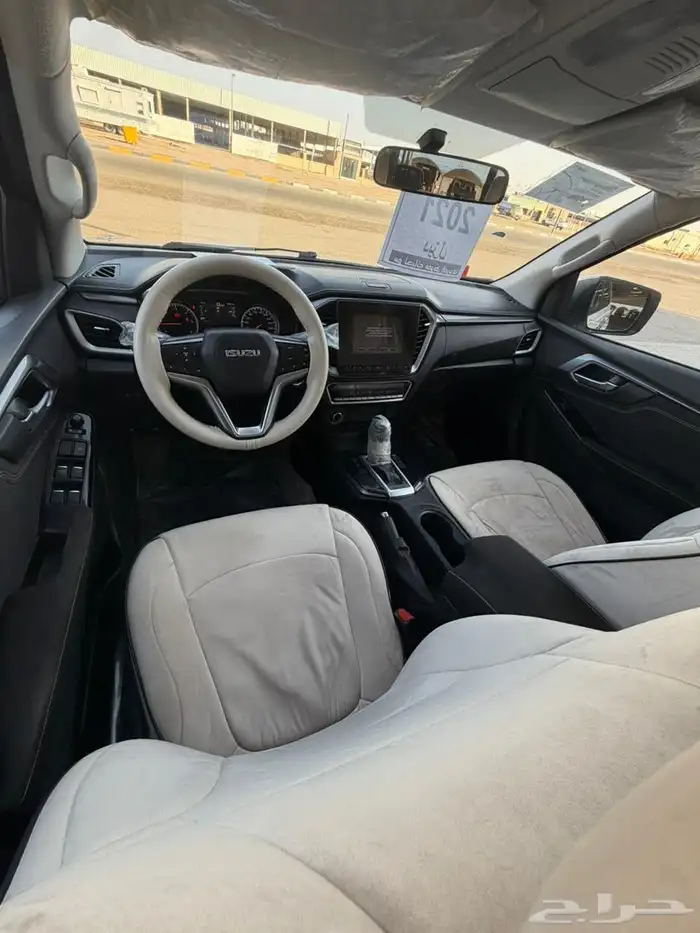 ايسوزو ديماكس غمارتين ديزل LS قير اوتوماتيك 2021 4