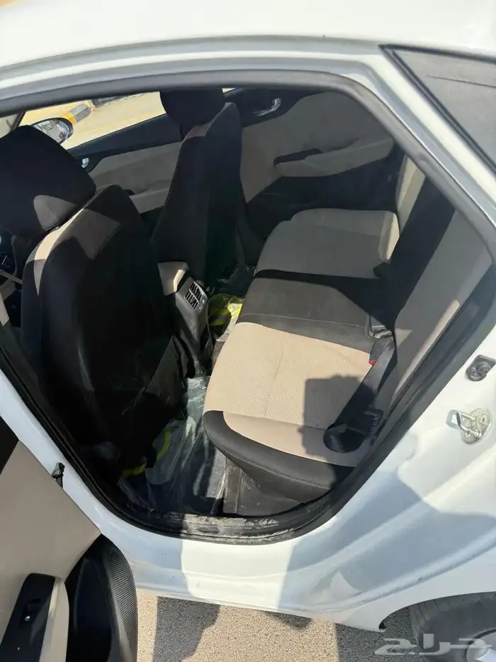 نوع السيارة   هونداي اكسنت 8