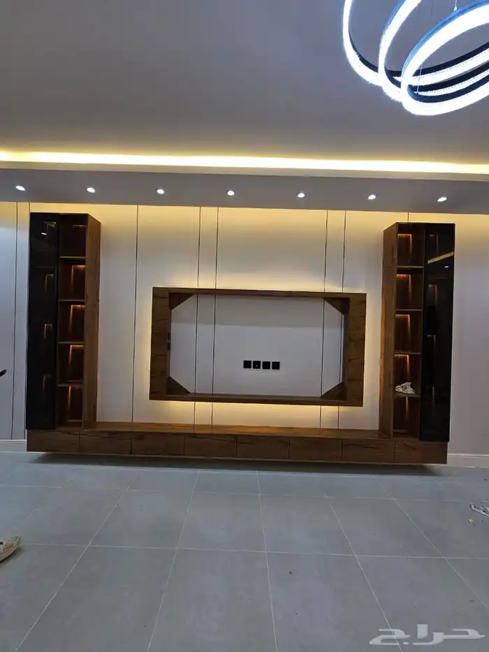 ديكورات داخليه خلفية شاشه بارزه كيرف 10