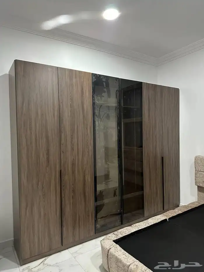 غرفة النوم دواليب ملابس ديكورات طاولات 20