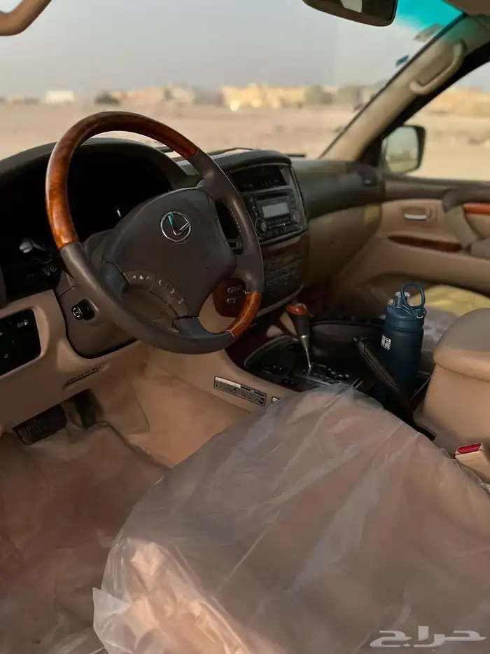 للبيع جيب لكزس 2003 LX 21