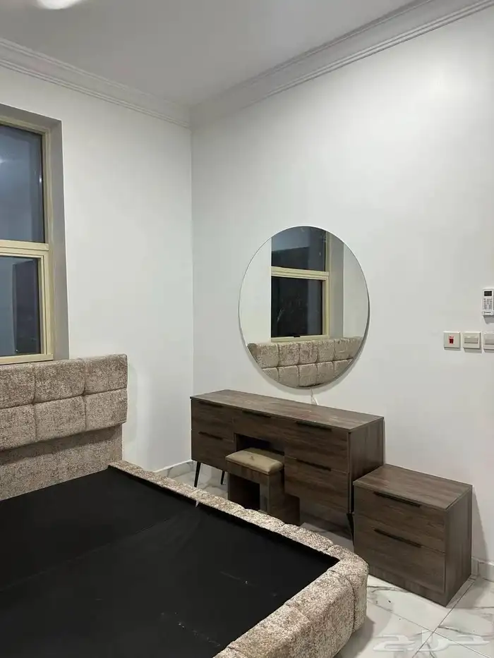 غرفة النوم دواليب ملابس ديكورات طاولات 22