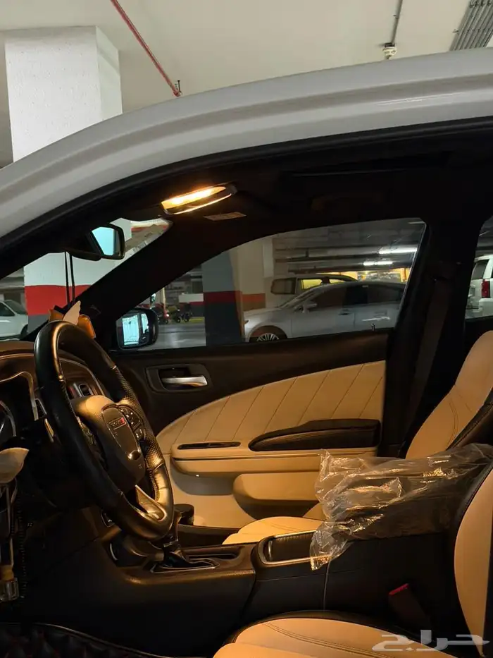 دوج تشاجر 2018 بريميوم RT 8 10