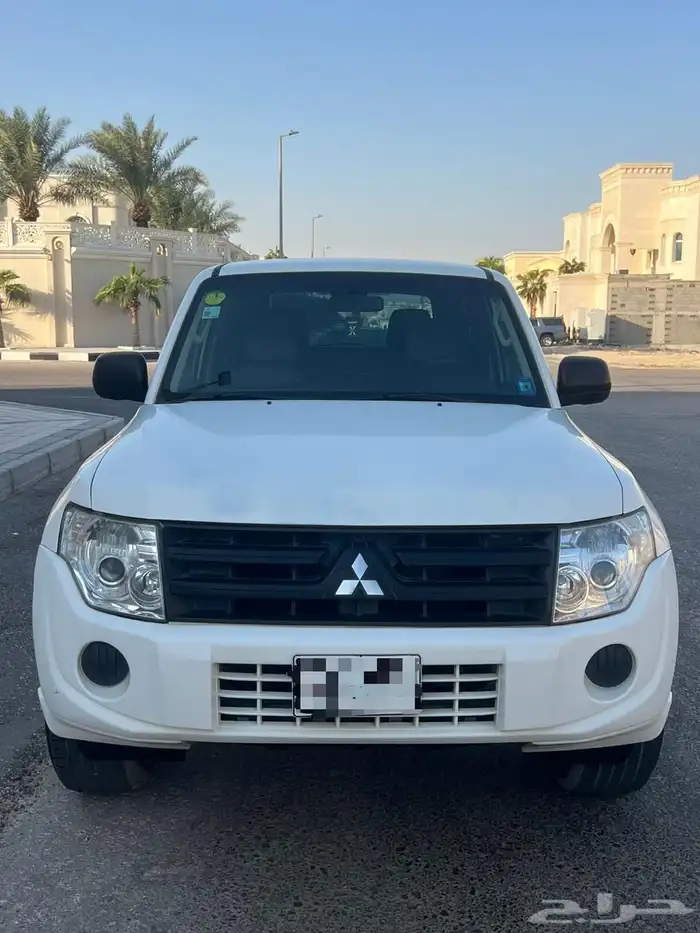 ميتسوبيشي باجيرو ربع 2014 1