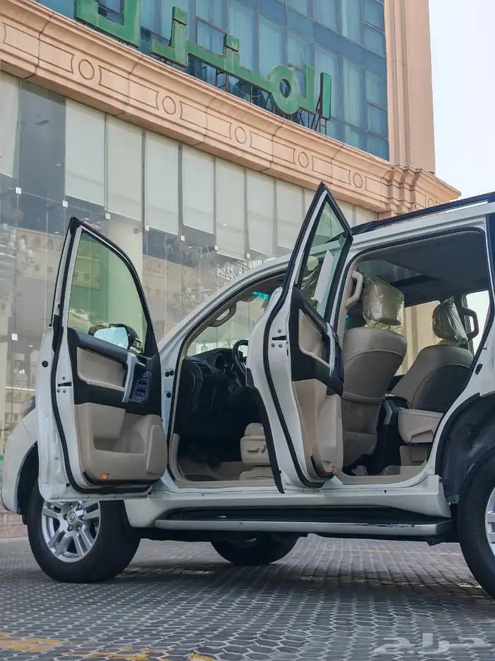 تايوتا برادو 2012 فل كامل VX وكالة 64