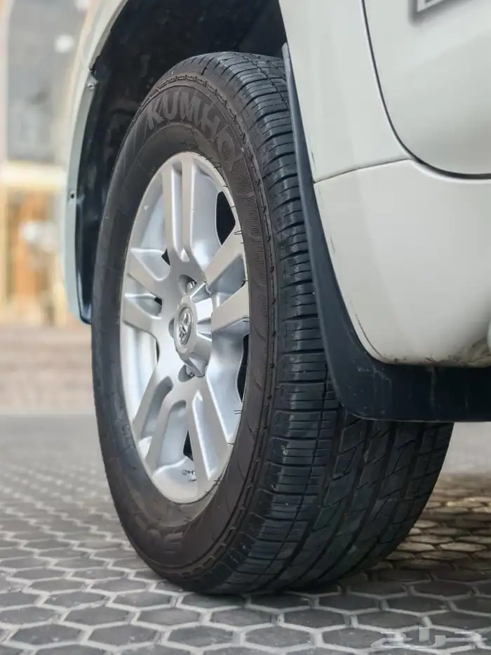 تايوتا برادو 2012 فل كامل VX وكالة 25