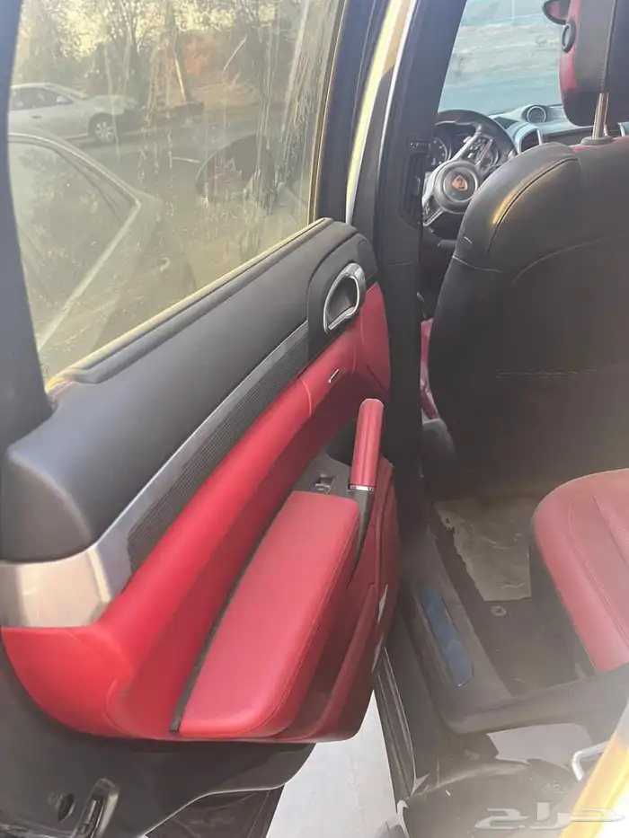 بورش كايين 2016 مصدوم للبيع 11