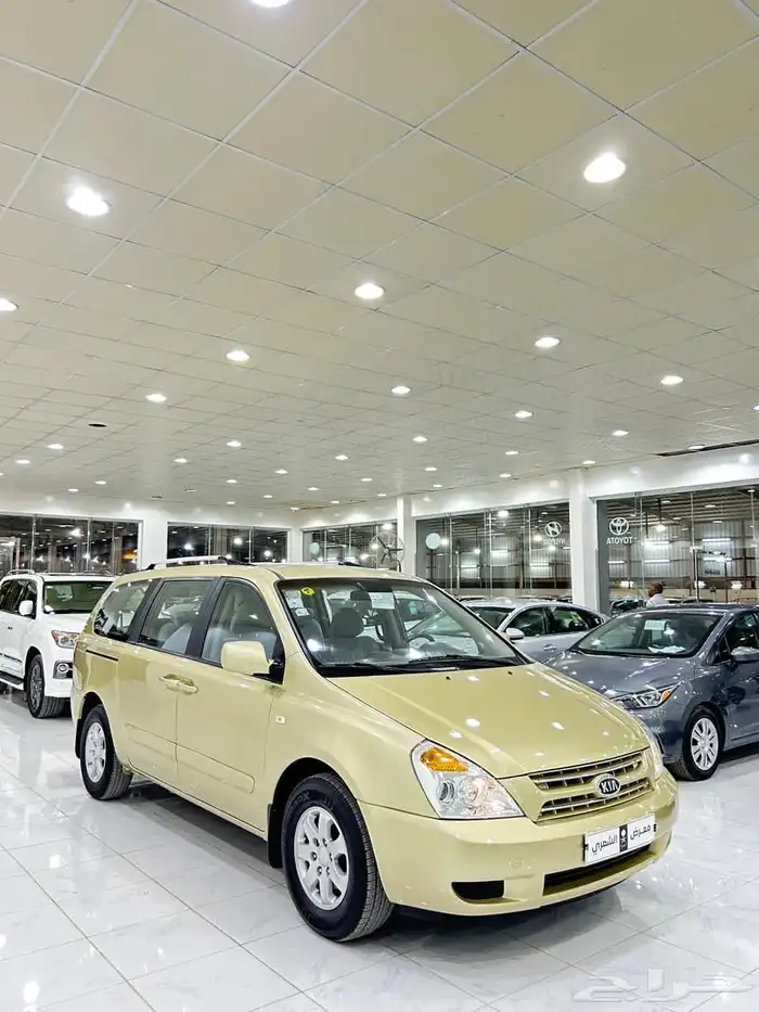 كيا كارنيفال 2009 1