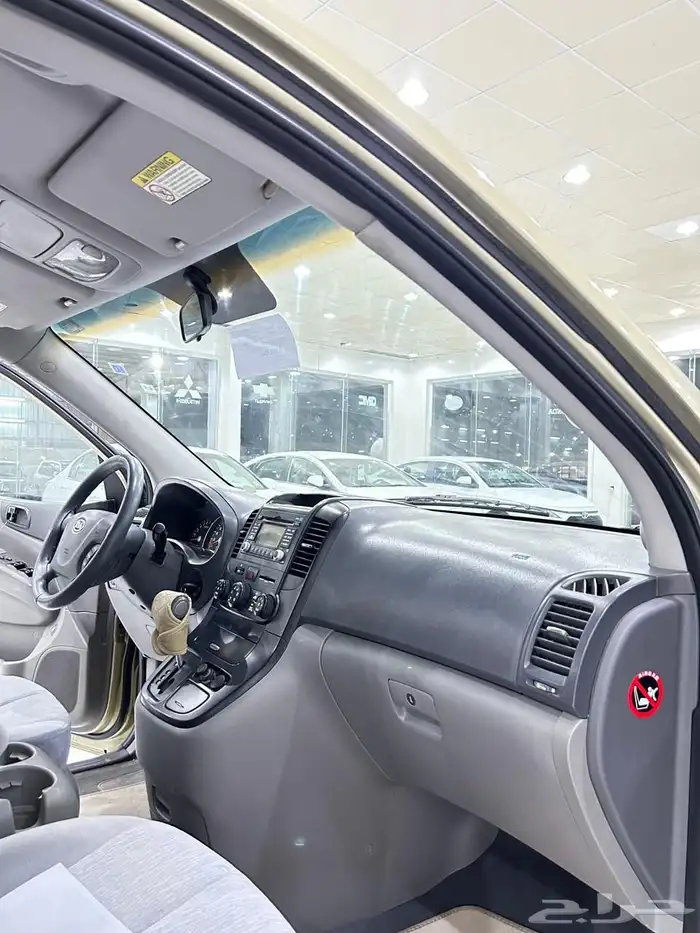 كيا كارنيفال 2009 21