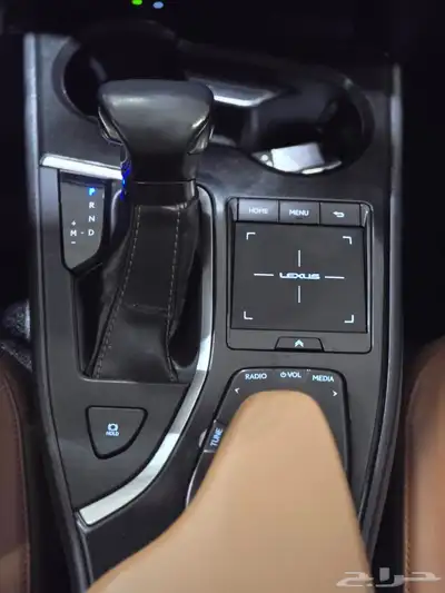 لكزس UX200 موديل 2020 بحاله الوكاله index