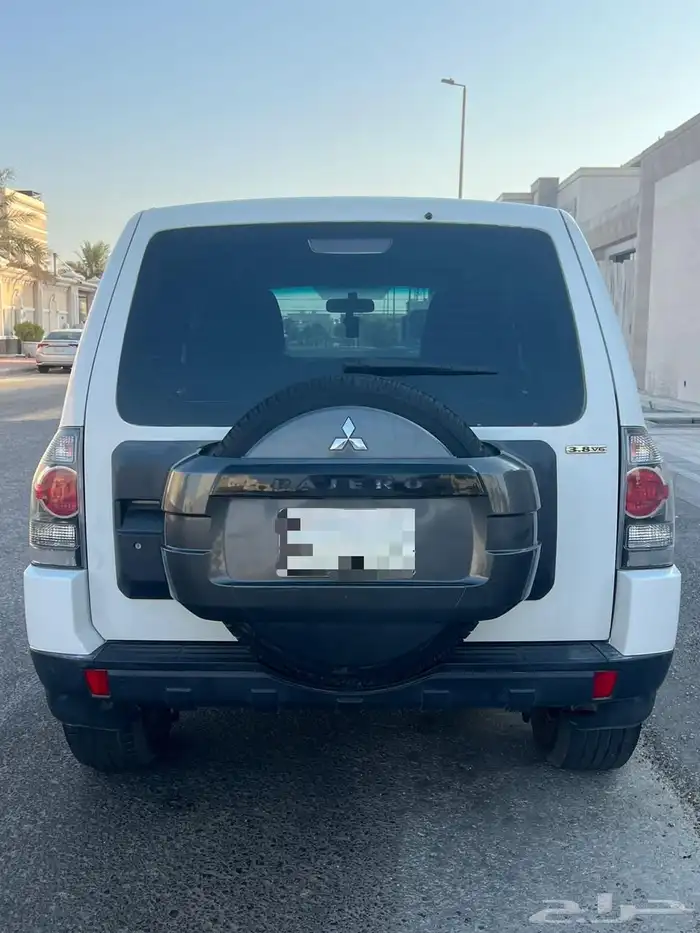 ميتسوبيشي باجيرو ربع 2014 6
