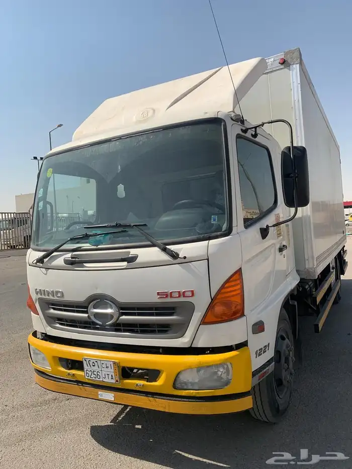 لوري ايسوزو حافظه 2014 1