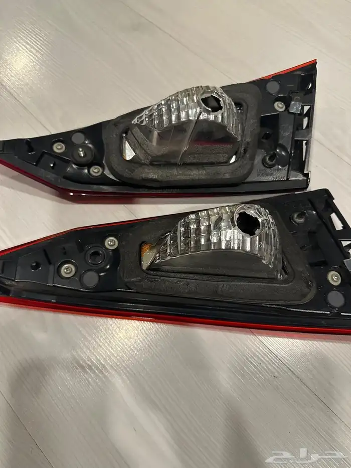 شمعات   اسطبات مازدا 3 2016بحالة ممتازة اصلية وكالة 6