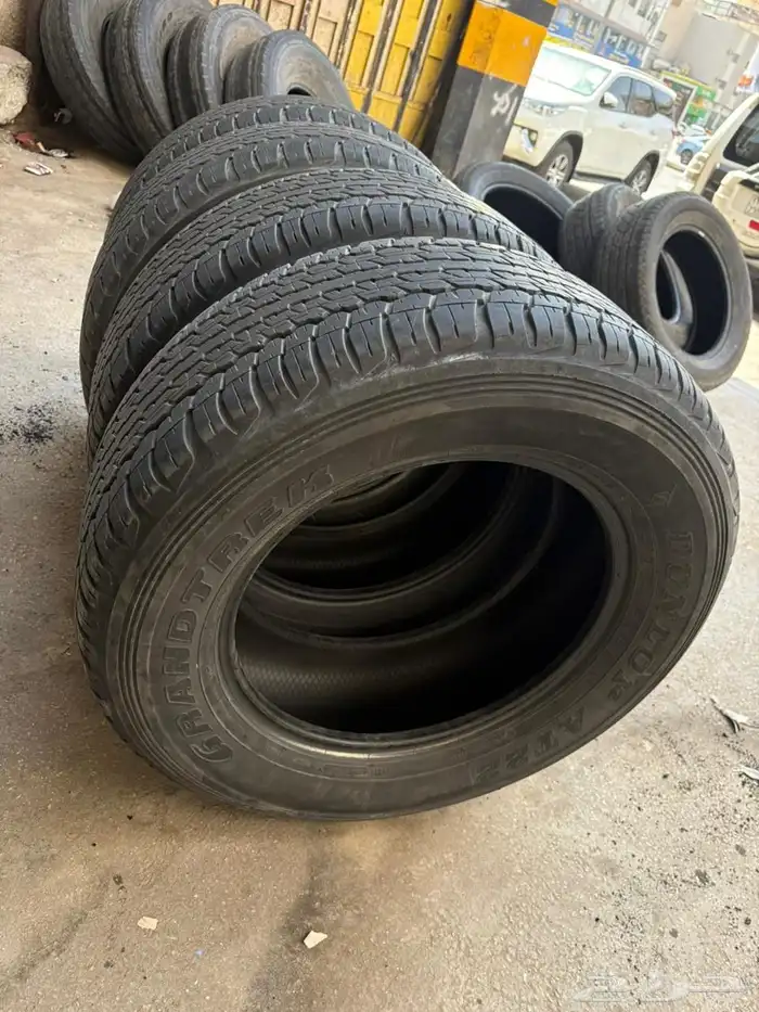 طقم كفرات جيب مقاس 285.60.18تاريخ 2024 5