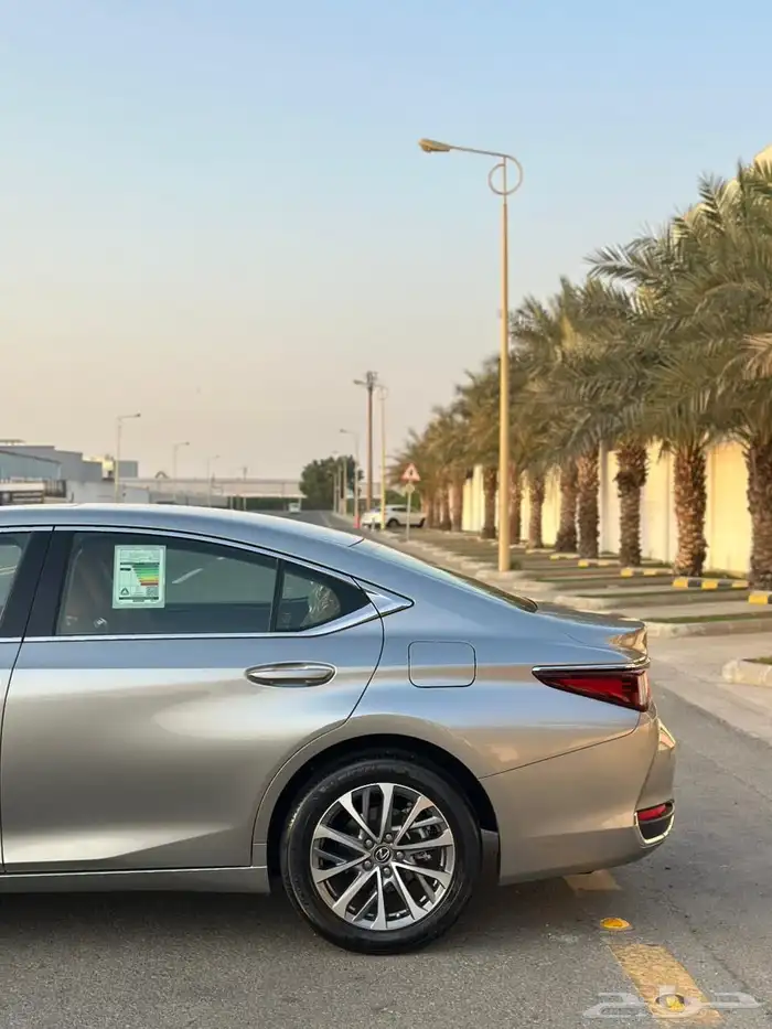 لكزس ES250 2025 شبة جديدة 5