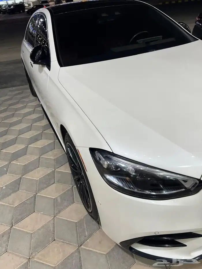 مرسيدس بلاك اديشن 8