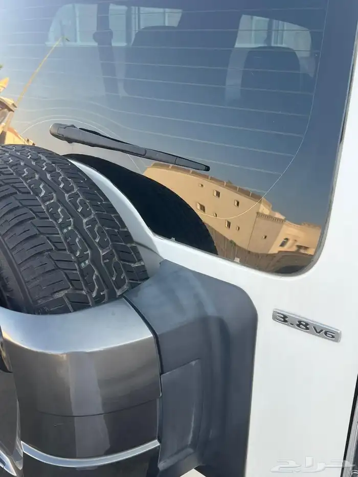 ميتسوبيشي باجيرو ربع 2014 22