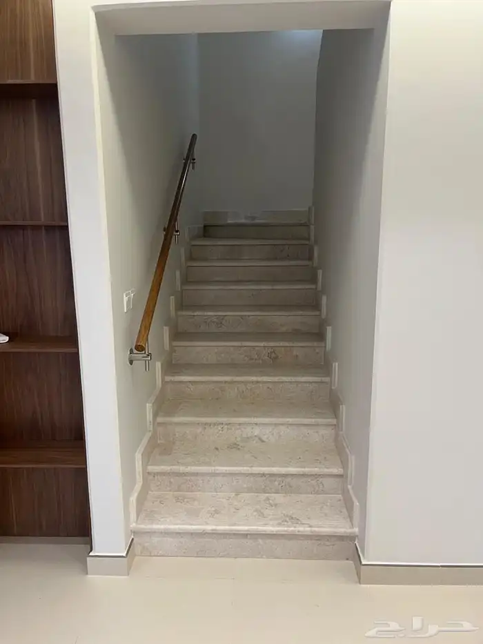 فيلا للبيع بطراز سلماني 22