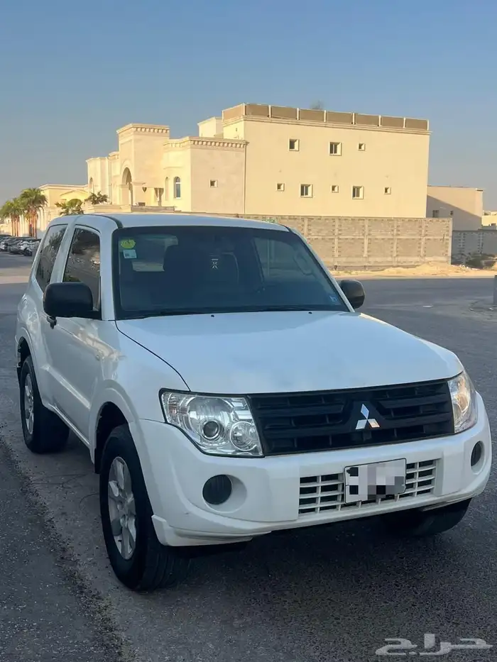 ميتسوبيشي باجيرو ربع 2014 2