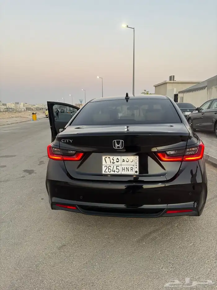 للتنازل هوندا سيتي داكس 1